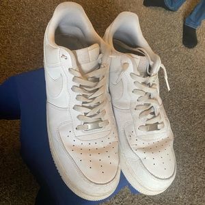 White Air Force 1s Size